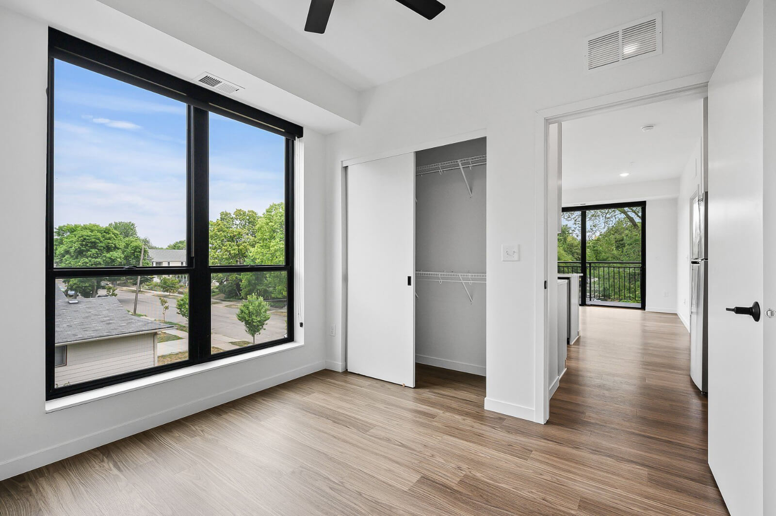 an empty apartment bedroom